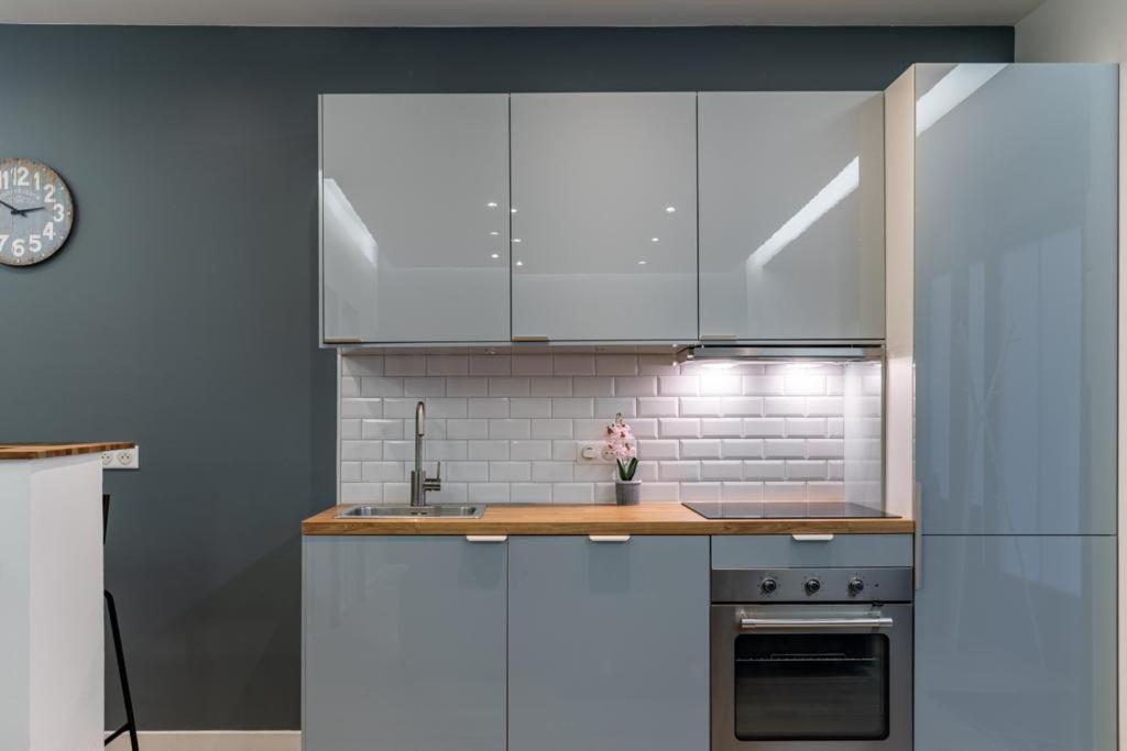 Hsh Batignolles Sauffroy Charming Apartment 8P Paris Eksteriør billede